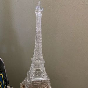 Eiffel tower night light